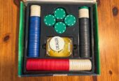 Set de póker Texas Hold’em con fichas, cartas y caja original