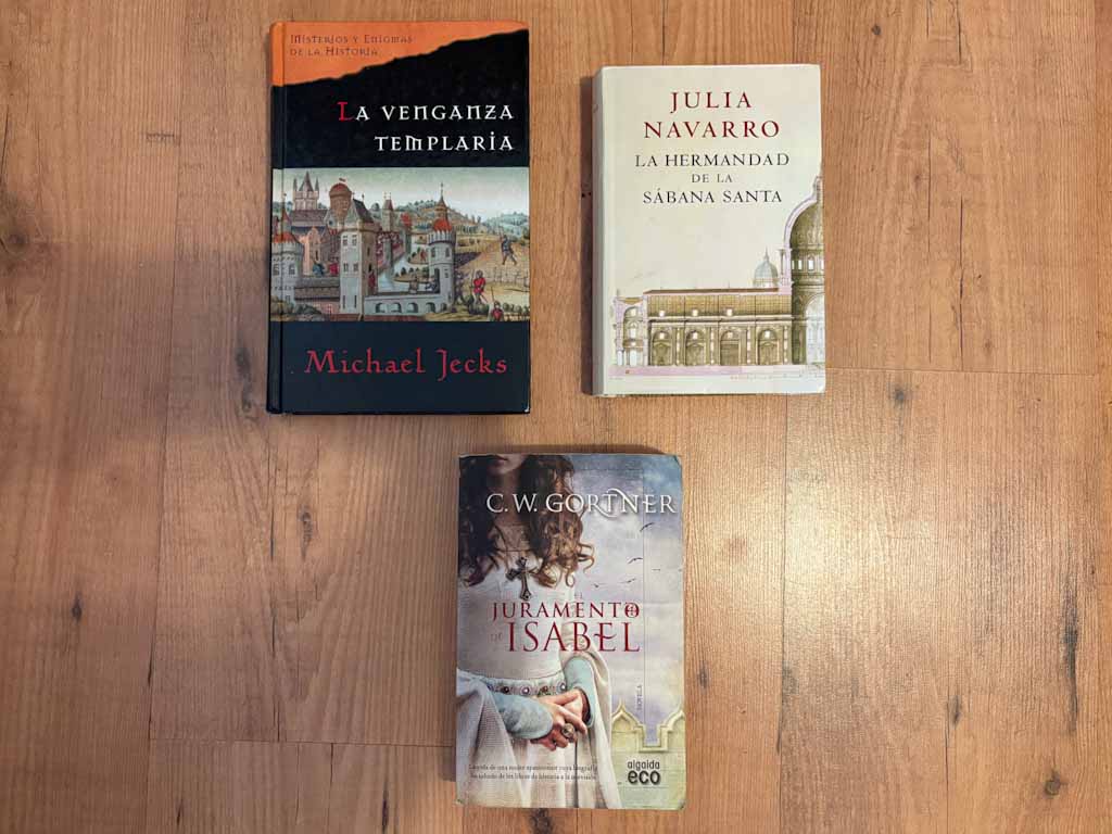 Lot 3 books historical novels and Templar mystery, royalty and religious conspiracies
