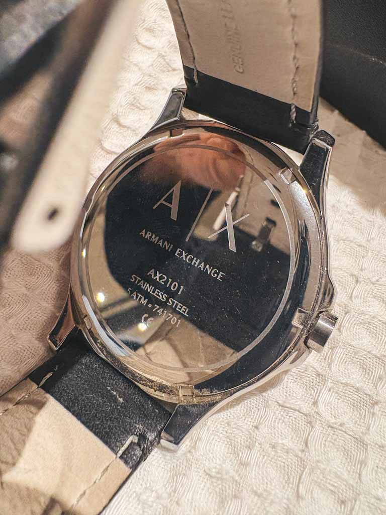 Reloj Armani Exchange AX2101 de Hombre con Correa de Cuero Negro