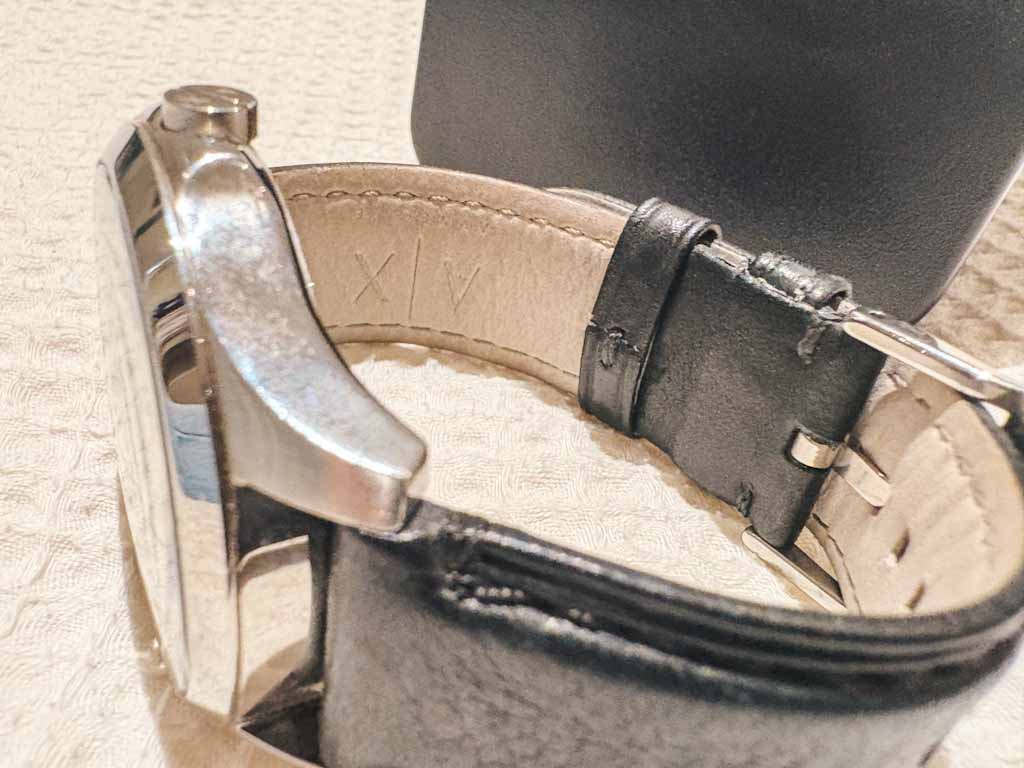 Reloj Armani Exchange AX2101 de Hombre con Correa de Cuero Negro