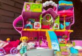 Hotel de Juguete Pinypon Rosa – Set con Figuras y Accesorios