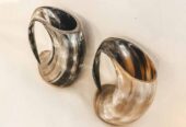 Set de dos jarras de cuerno natural | Estilo vikingo | Marca Divit Horn | 17 cm de alto