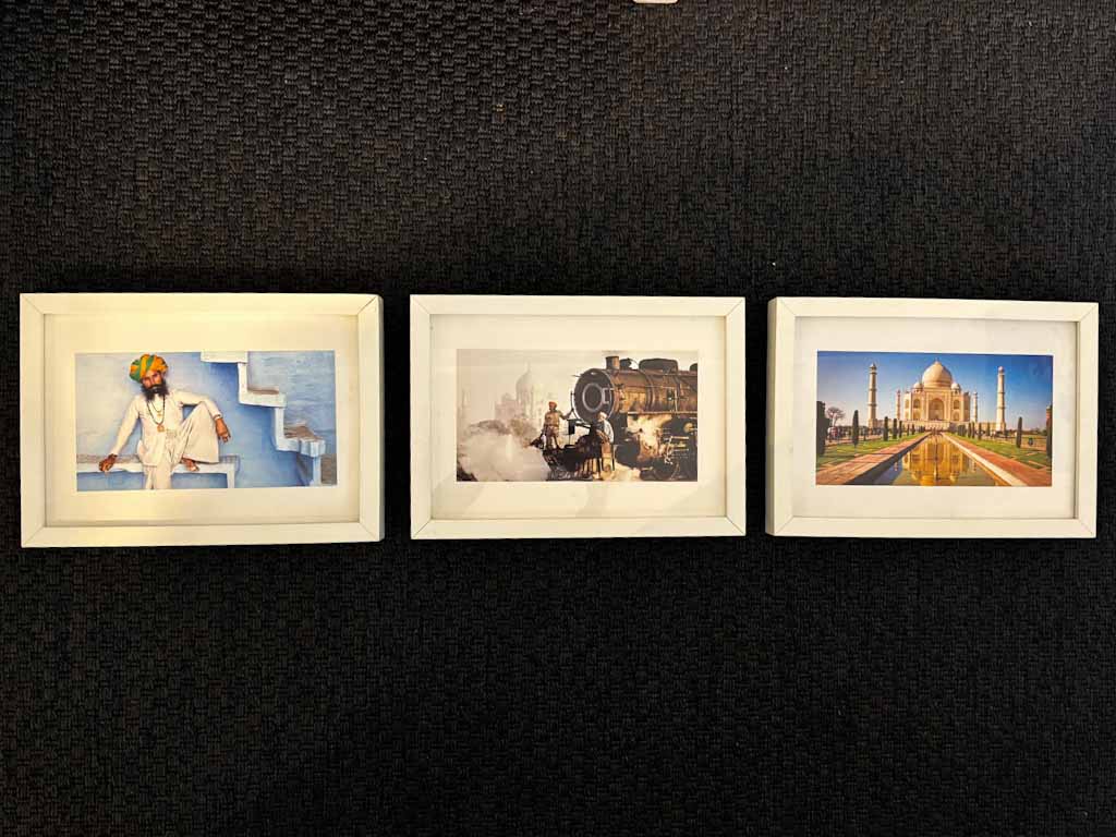 Set de 3 fotografías enmarcadas de la India – Taj Mahal, tren antiguo y retrato tradicional