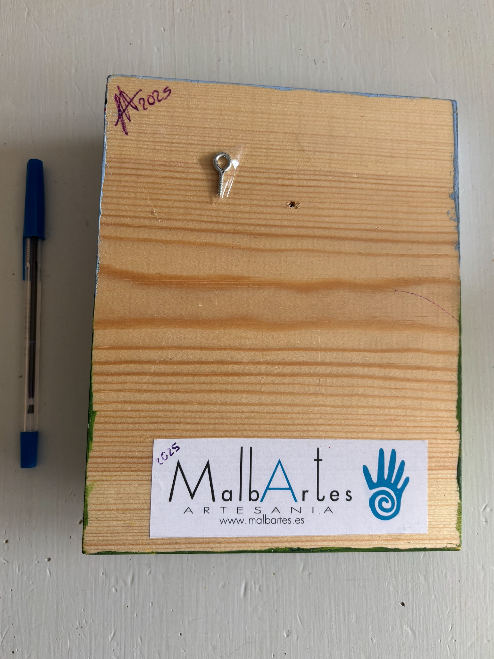 Cuadro infantil artesanal 3D — Tren de animales en madera pintada a mano